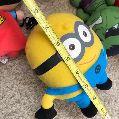 Collectible Plush Toys / Stuffed Characters