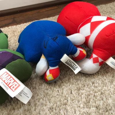 Collectible Plush Toys / Stuffed Characters