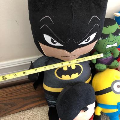 Collectible Plush Toys / Stuffed Characters