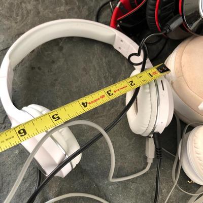 Headphones: BEATS by dr. dre, Rock Jam, MPOW, & Sony earplugs