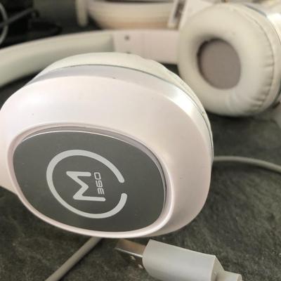 Headphones: BEATS by dr. dre, Rock Jam, MPOW, & Sony earplugs