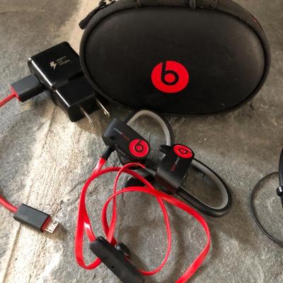 BEATS, SoundPeats, Super Tips & Samsung Charger