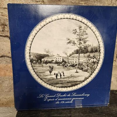 Decorative Collector Plate lot