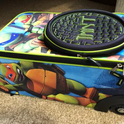 Childâ€™s Teenage Mutant Ninja Turtle Travel case with wheels