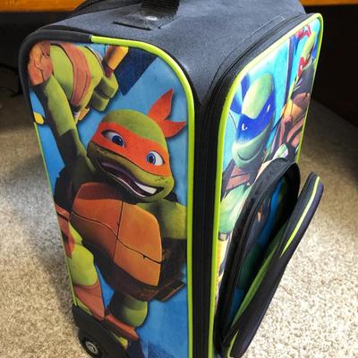 Childâ€™s Teenage Mutant Ninja Turtle Travel case with wheels