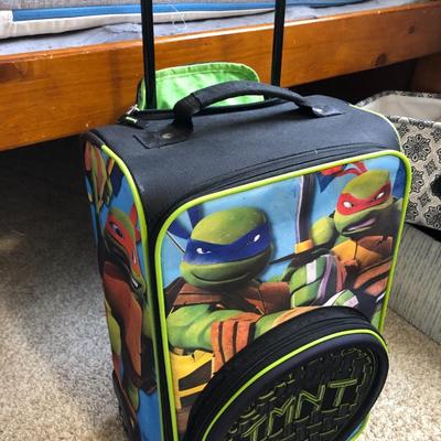 Childâ€™s Teenage Mutant Ninja Turtle Travel case with wheels