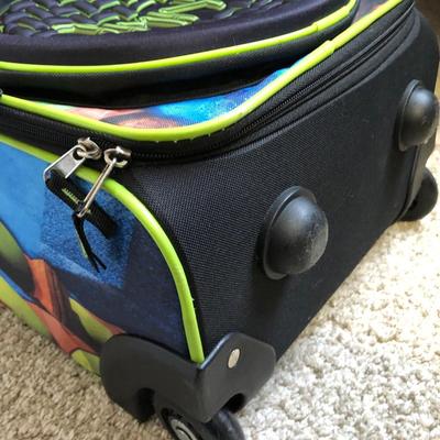Childâ€™s Teenage Mutant Ninja Turtle Travel case with wheels