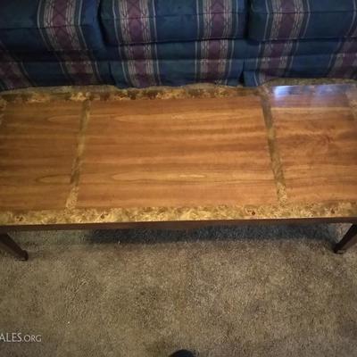 Coffee and end table set