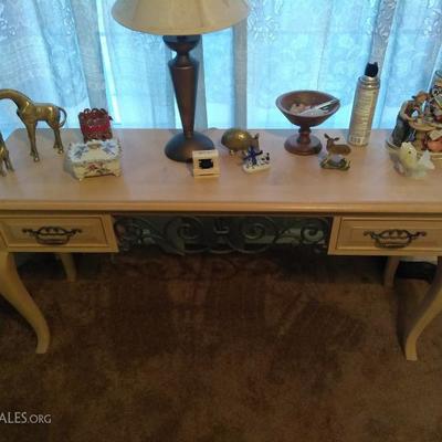 Sofa table
