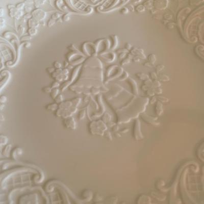 Lenox wedding promise plate 12.5" diameter, decorated with wedding bells