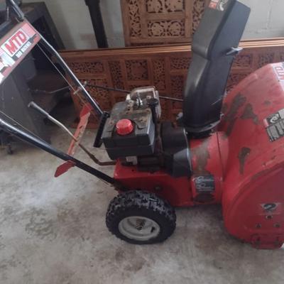 MTD Yard Machine 5HP 22" Power Snow Blower