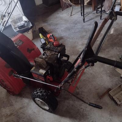 MTD Yard Machine 5HP 22" Power Snow Blower