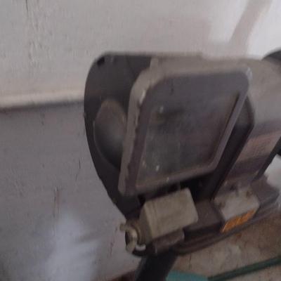 Craftsman Double Wheel Grinder on Metal Post Stand