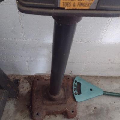 Craftsman Double Wheel Grinder on Metal Post Stand