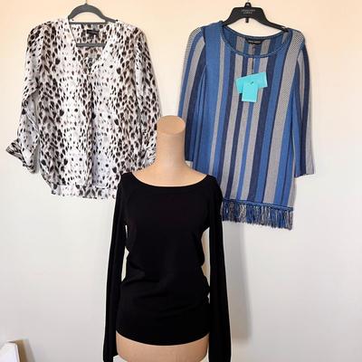 Lot of Womenâ€™s Tops Sz. S-M