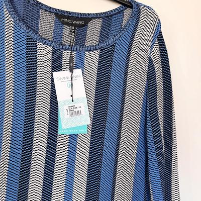 Lot of Womenâ€™s Tops Sz. S-M