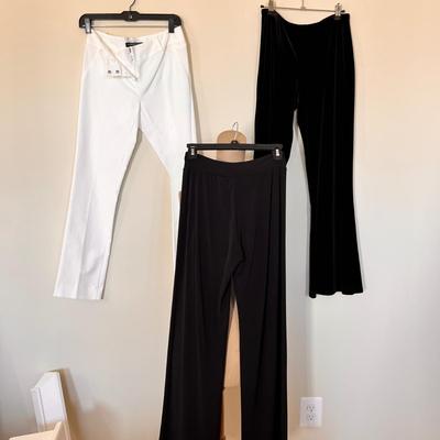 Big Lot Womenâ€™s Pants Casual Tops Sz. XS-M
