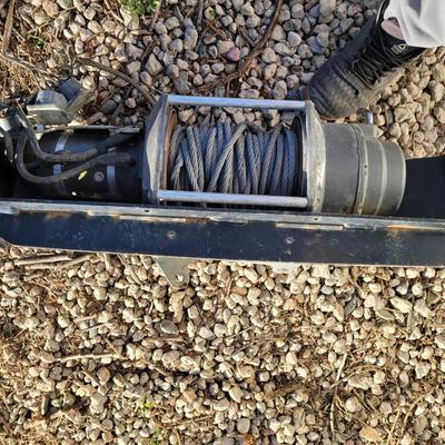 Heavy duty electric truck winch
