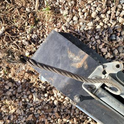Heavy duty electric truck winch