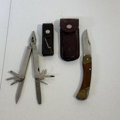 LEATHERMAN MULTI-TOOL AND UNCLE HENRY SCHRADE FOLDING KNIFE