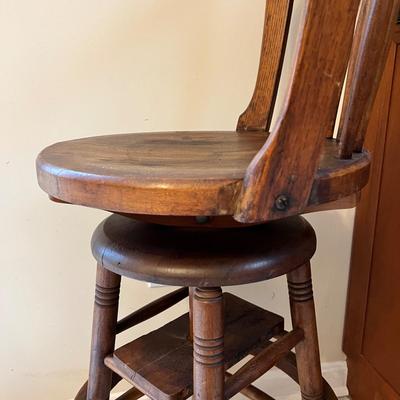 Antique Windsor Wooden Swivel Stool