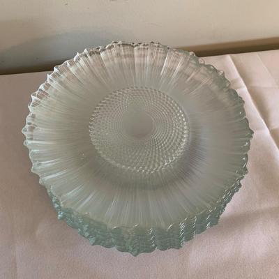 14 Sunflower glass plates 8" diameters