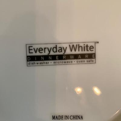 14 Everyday White Dinner Plates 11" diameter