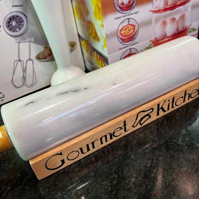 Big Lot New & Gently Used Kitchen Items