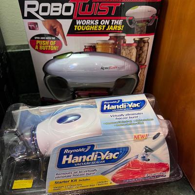 Big Lot New & Gently Used Kitchen Items