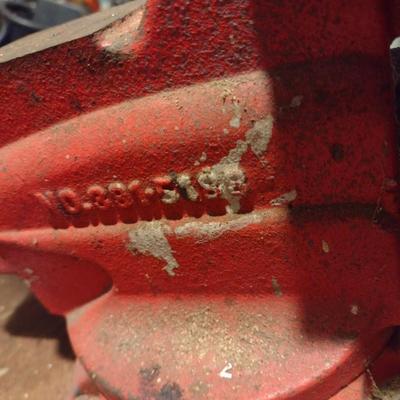 Craftsman 4" Benchtop Vise