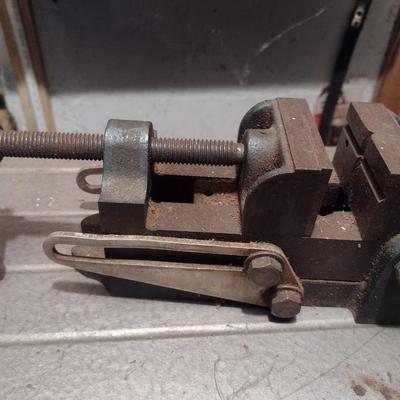 Adjustable Angle Machinist Bench Vise