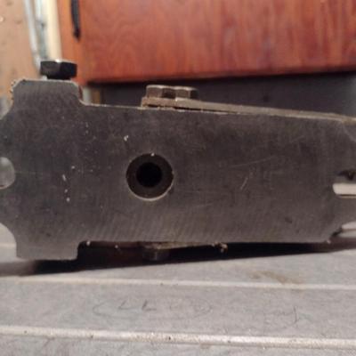 Adjustable Angle Machinist Bench Vise