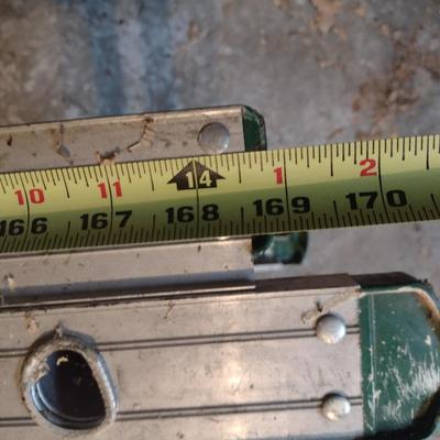 28' Aluminum Extension Ladder