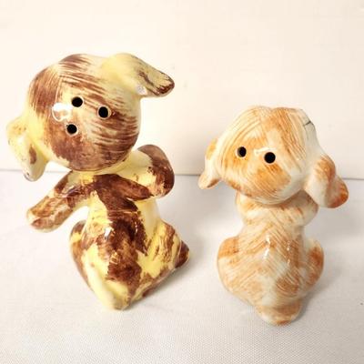 Lot #40 Vintage Salt/Pepper shakers - puppies! - Japan
