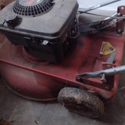 Troy-Bilt Lawn Mower with Briggs and Stratton Motor