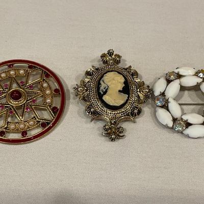 Vintage cameo brooch and more