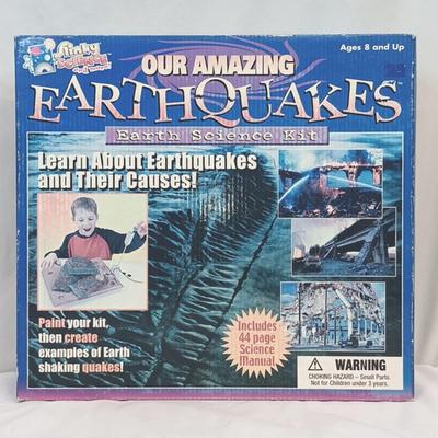 Brand New Slinky Science Earthquakes Science Kit