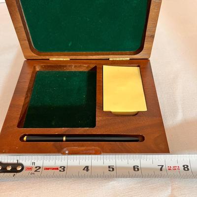 Vintage Wood Decorative Lot