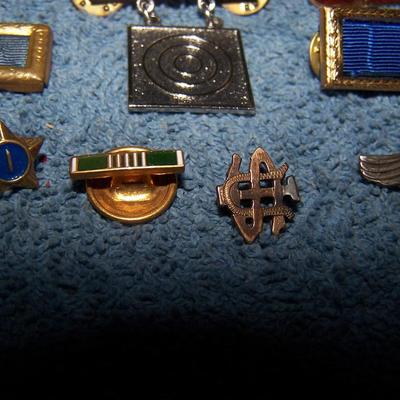 LOT 4 VINTAGE MILITARY PINS BARS STARS WINGS 3 STERLING