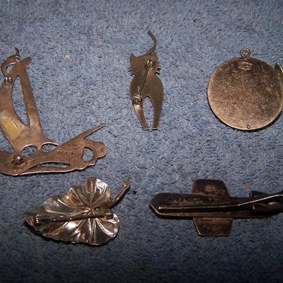 LOT 30 WONDERFUL VINTAGE STERLING JEWELRY 2 CATS