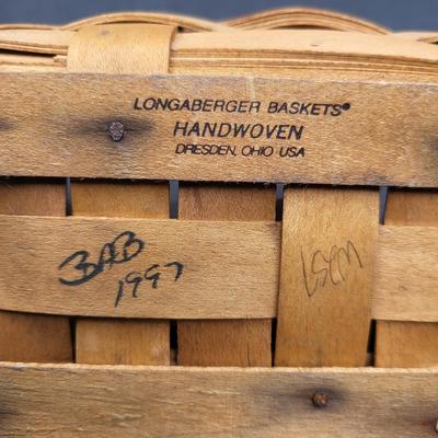 1997 Longaberger Basket Hand Woven