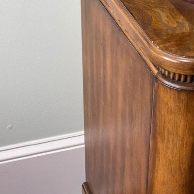 Gorgeous Vintage Mahogany Chest