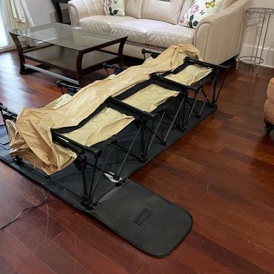 Front Gate Essential EZ Inflatable Guest Bed - Queen