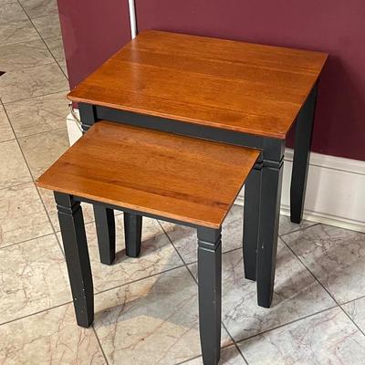 Set of Two Nesting Tables