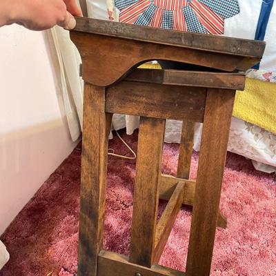 Small Oak Side Table with Flip Top