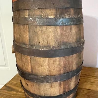 Small Wood Barrel