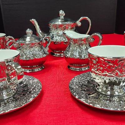 Child's Tea Set