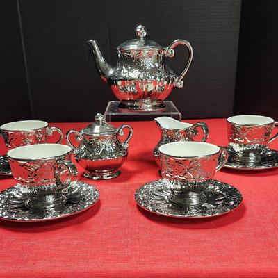 Child's Tea Set