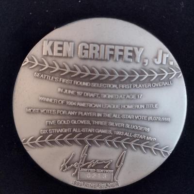 Highland Mint Ken Griffey Jr. Magnum Series .999 Fine Silver 4 troy oz. Medallion in Box with C.O.A.