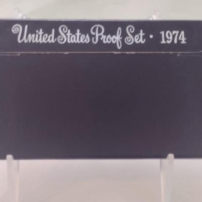 Set of Five 1974 U.S. Mint Proof Coin Sets (#291)
